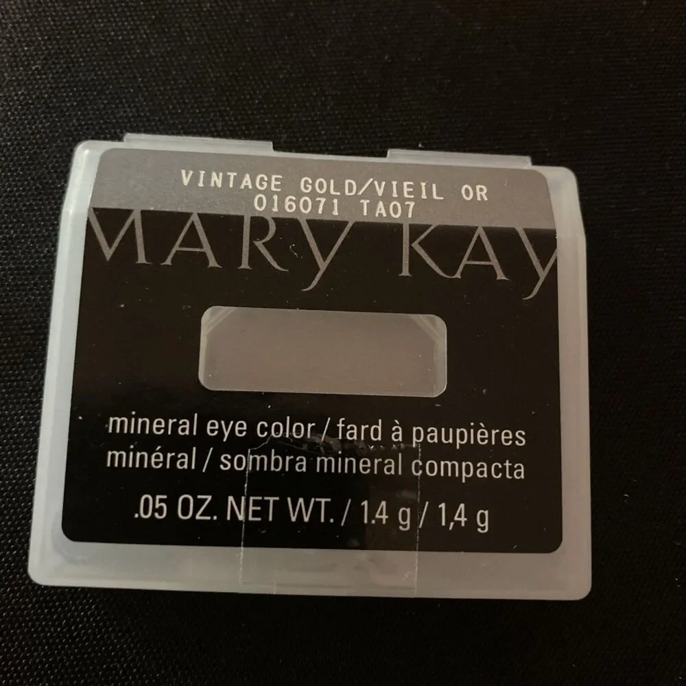 Mary Kay Mineral Eye Color Vintage Gold Eyeshadow